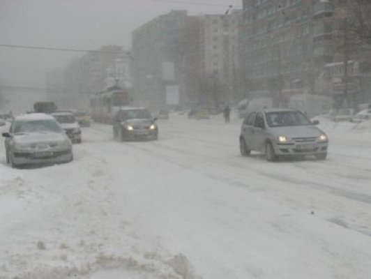 Traficul rutier pe A2, între Bucureşti şi Constanţa, a fost închis integral